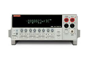 Keithley 2002 系列：配有掃描功能的 8? 位萬(wàn)用表
