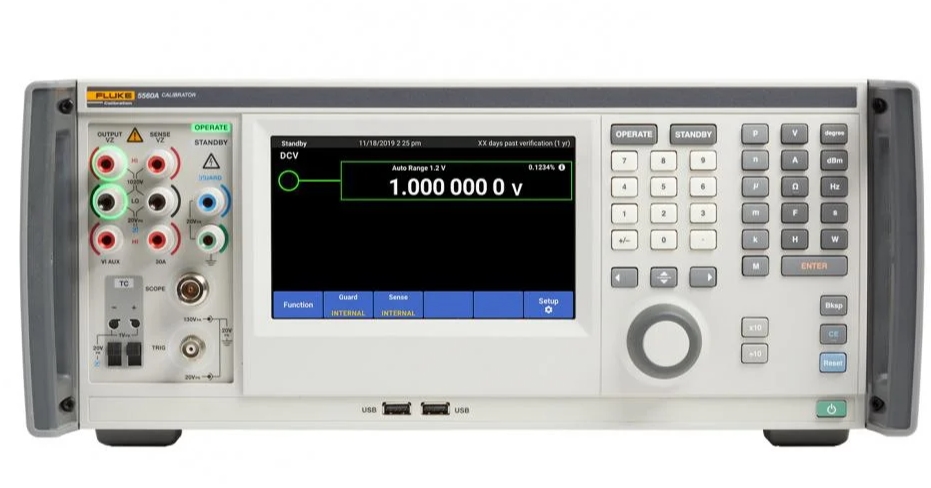 FLUKE 5560A、5550A 和 5540A Multi-Product Calibrator多產(chǎn)品校準(zhǔn)器